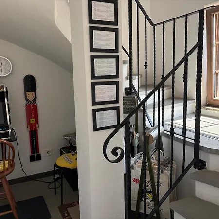 Lipizzaner Casa de hóspedes Postojna